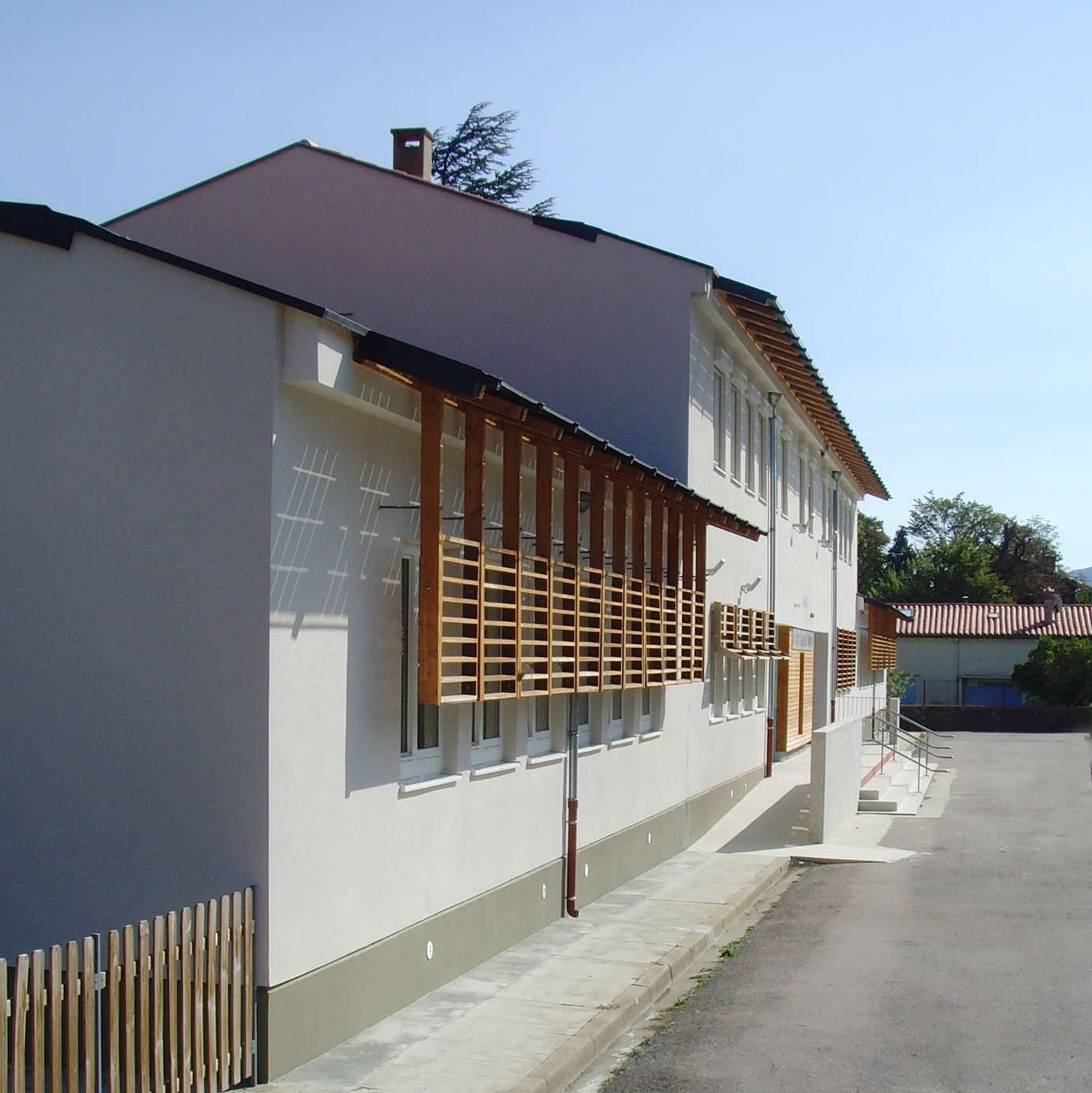 GROUPE SCOLAIRE
J.J. MORER
ECOLE_Caudies/photos/07.jpg