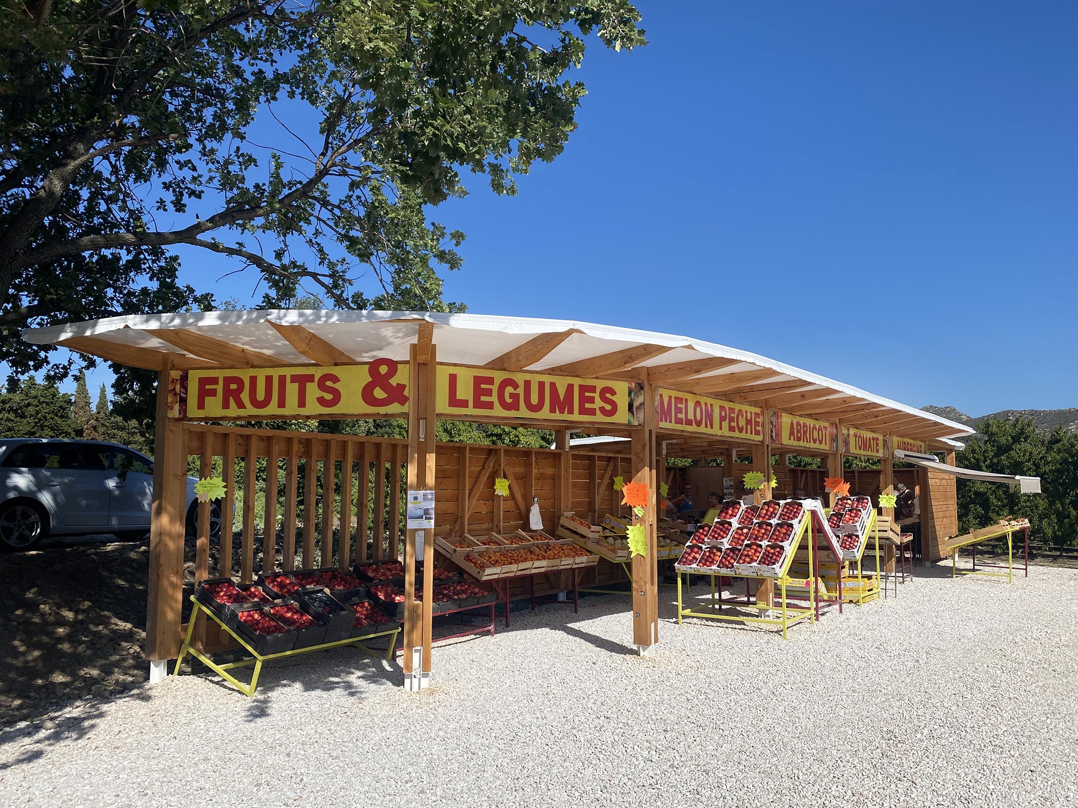 STAND DE VENTE
JCB_Bouleternere/photos/06.jpg