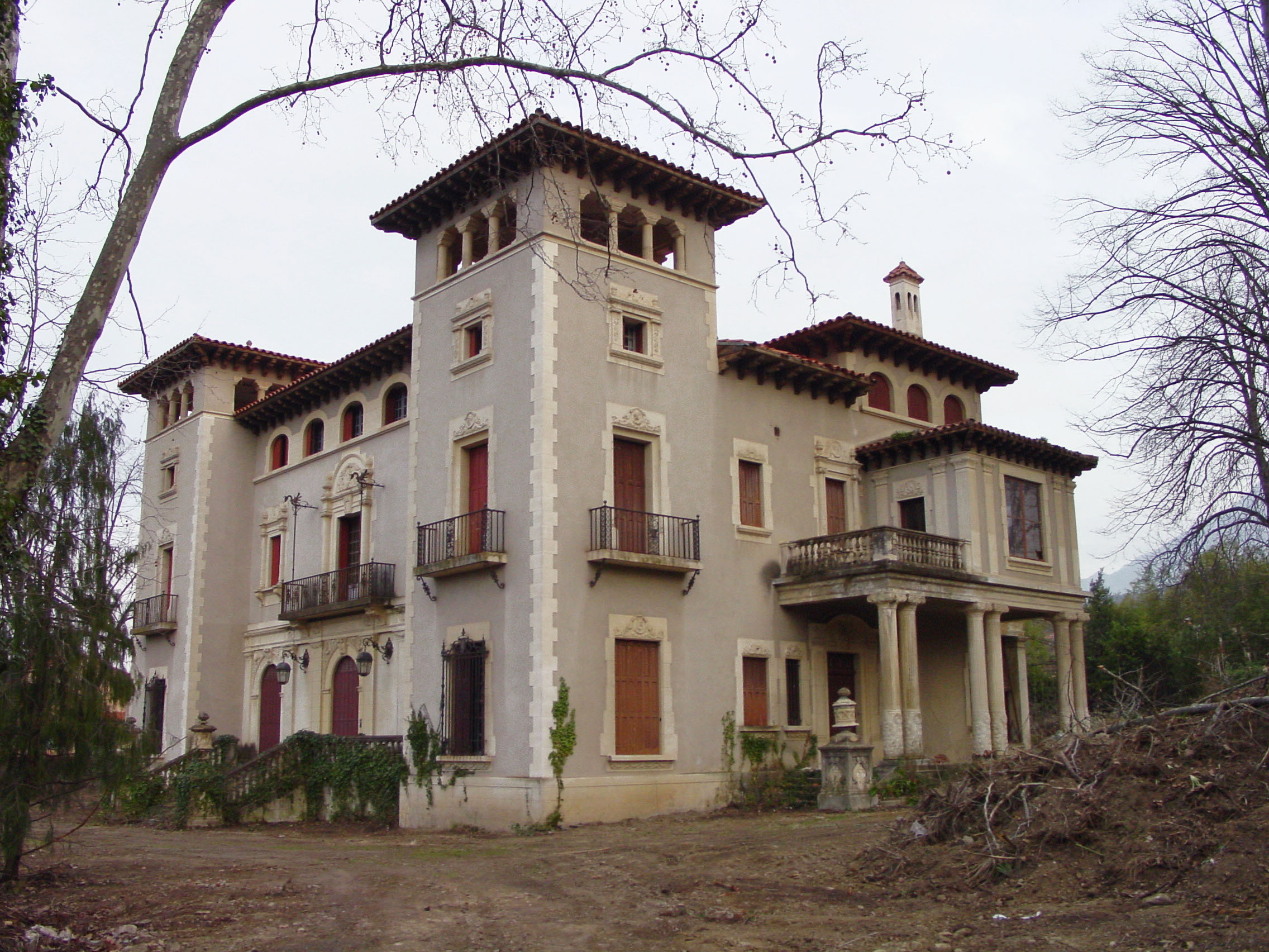 CENTRE PAU CASALS
TRANCHE 2
UCEchateau_Prades/photos/02.jpg